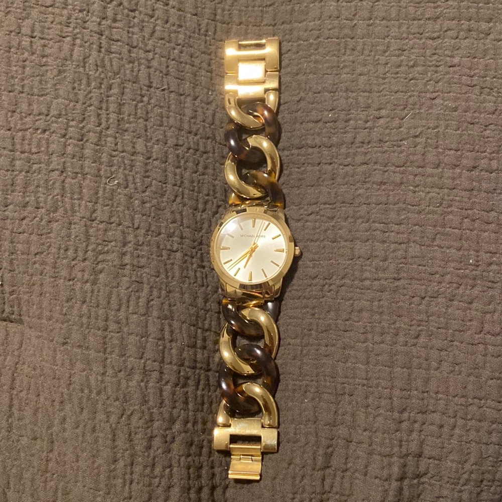 NWOT Michael Kors chain link watch